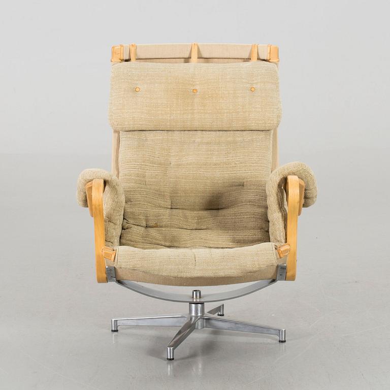 BRUNO MATHSSON, lounge chair, "Pernilla", Dux, the second half of the 20th century.
