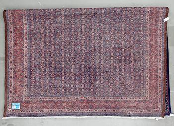 MATTA, troligen Mahal. Ca 378x287 cm.