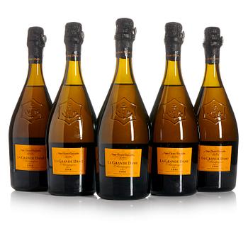 1996 La Grande Dame.