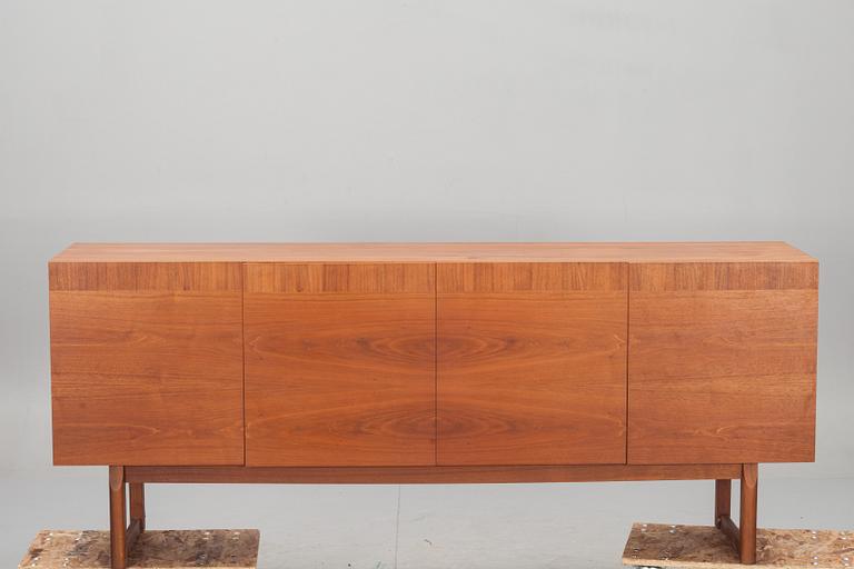 SIDEBOARD, 1960/70-tal.