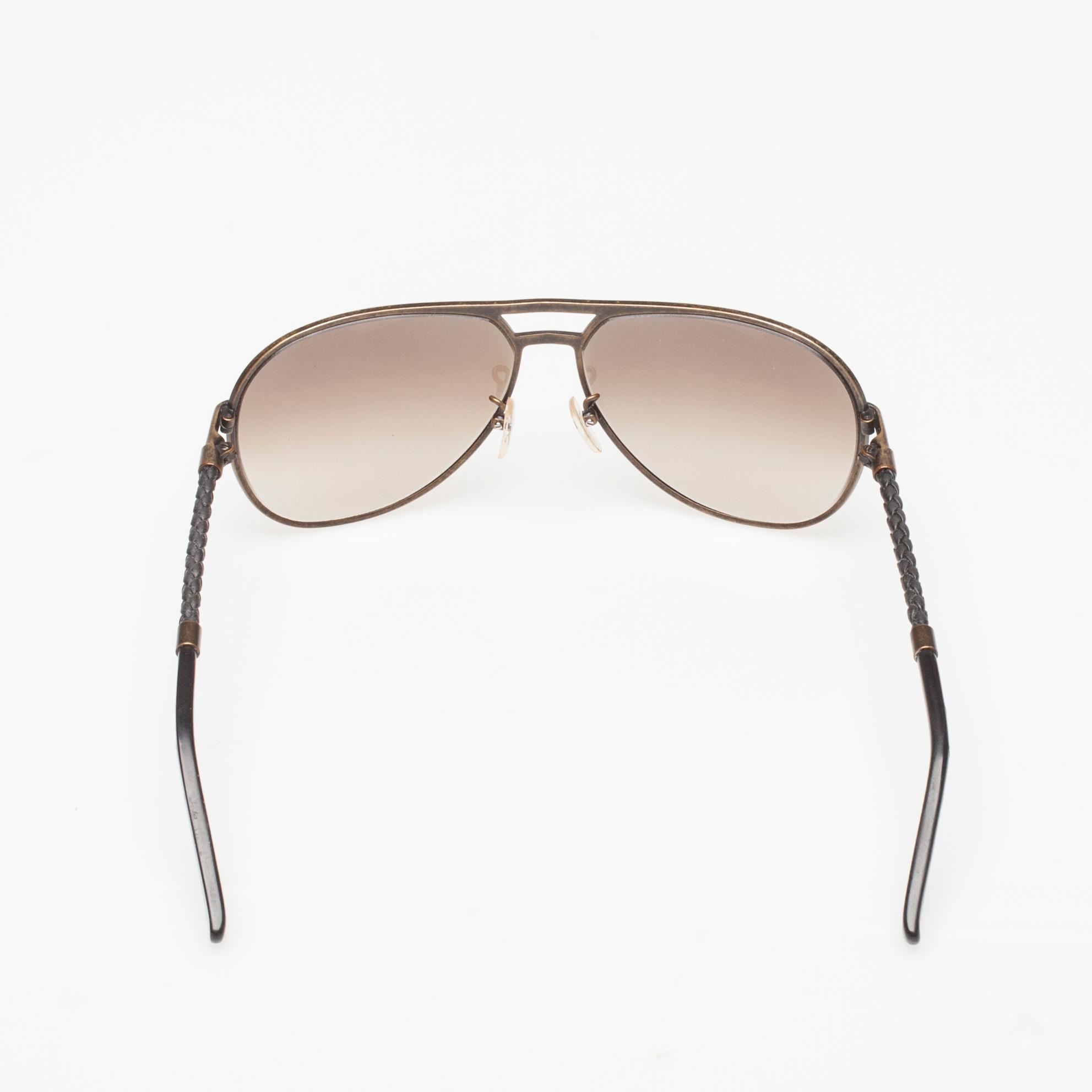 SOLGLASÖGON, Bottega Veneta.