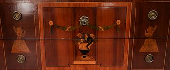 BYRÅ, gustaviansk stil, 1800-/1900-tal.