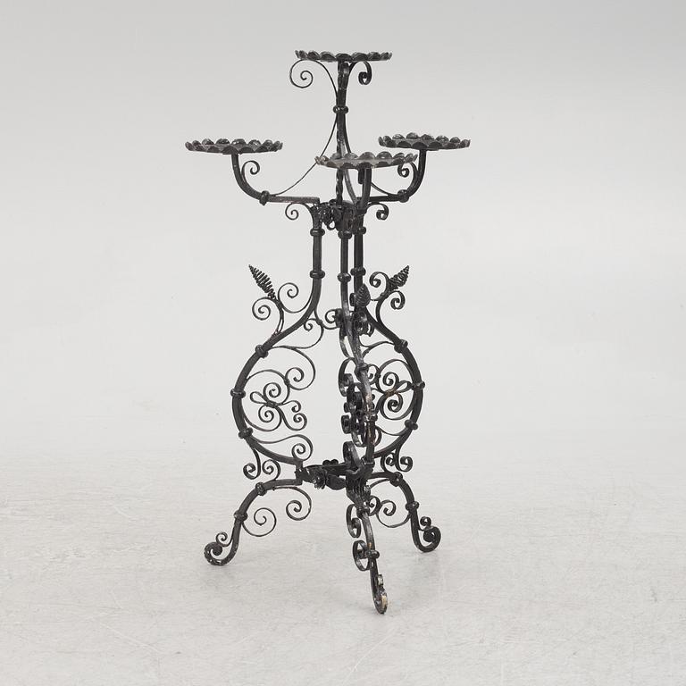 A garden pedestal, early 20th Century.