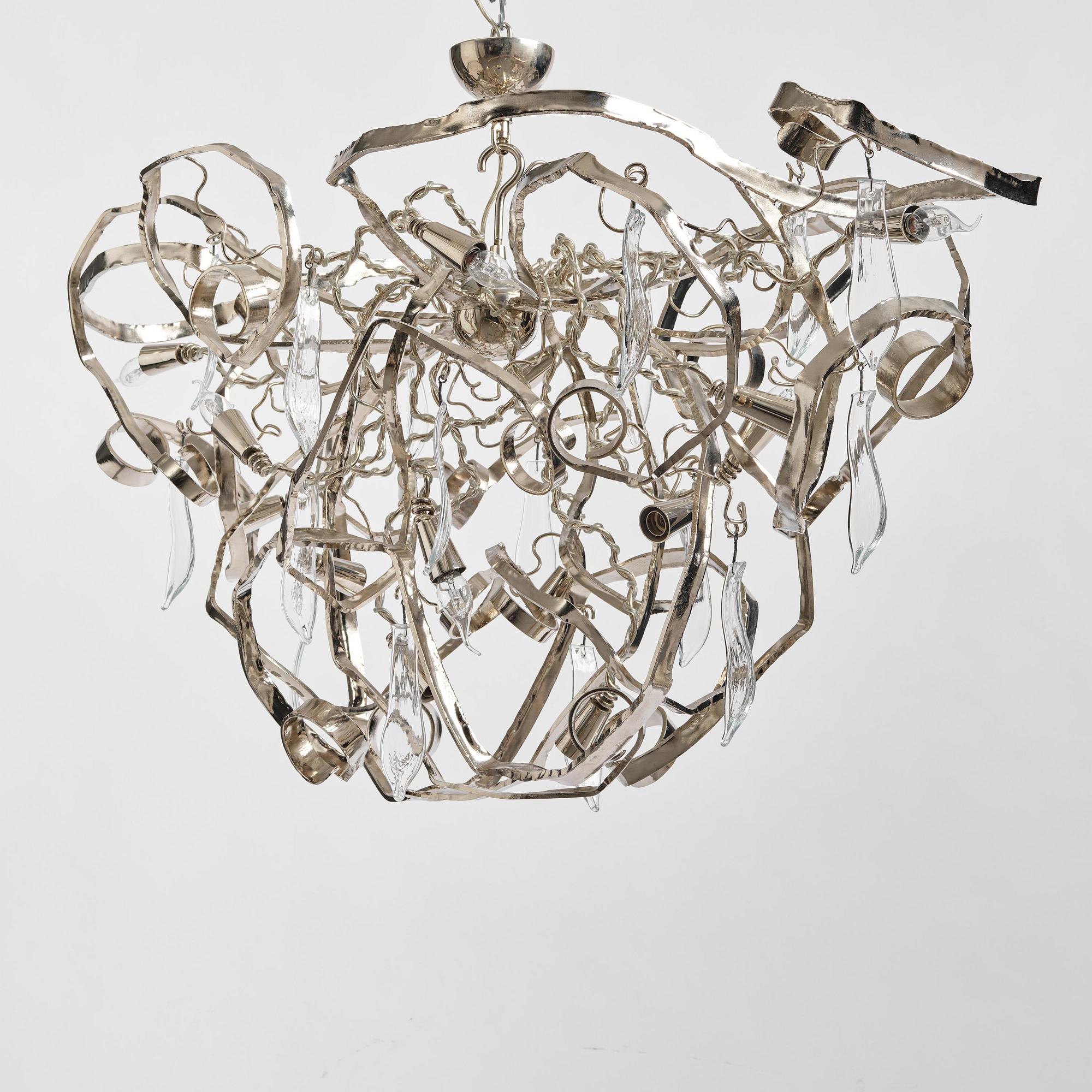 William Brand & Annet van Egmond, takkrona, "Delphinium", Brand van Egmond, Nederländerna, 2000-tal.