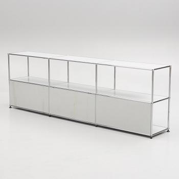 USM Haller, hylla/sideboard.