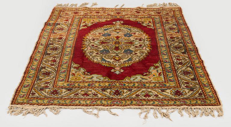 Matto, antiikki, Anatolia, n. 170 x 119 cm.