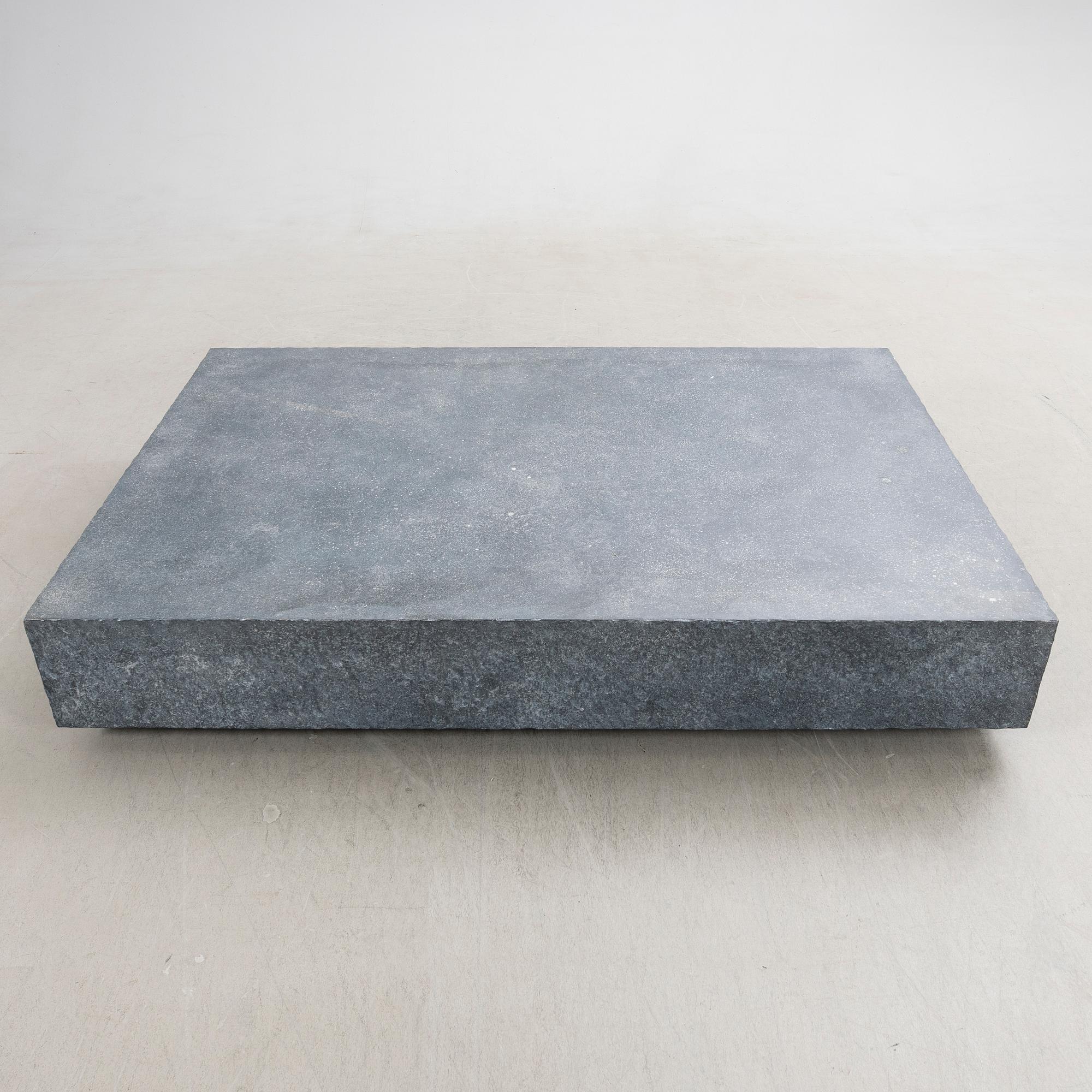 Coffee table, late 20th century/early 21st century.