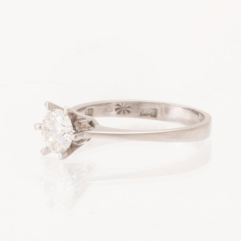 Ring solitaire "Galaxia" 18K white gold with a round brilliant-cut diamond.