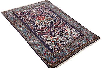 Matta, Sarouk, ca 255 x 155 cm.