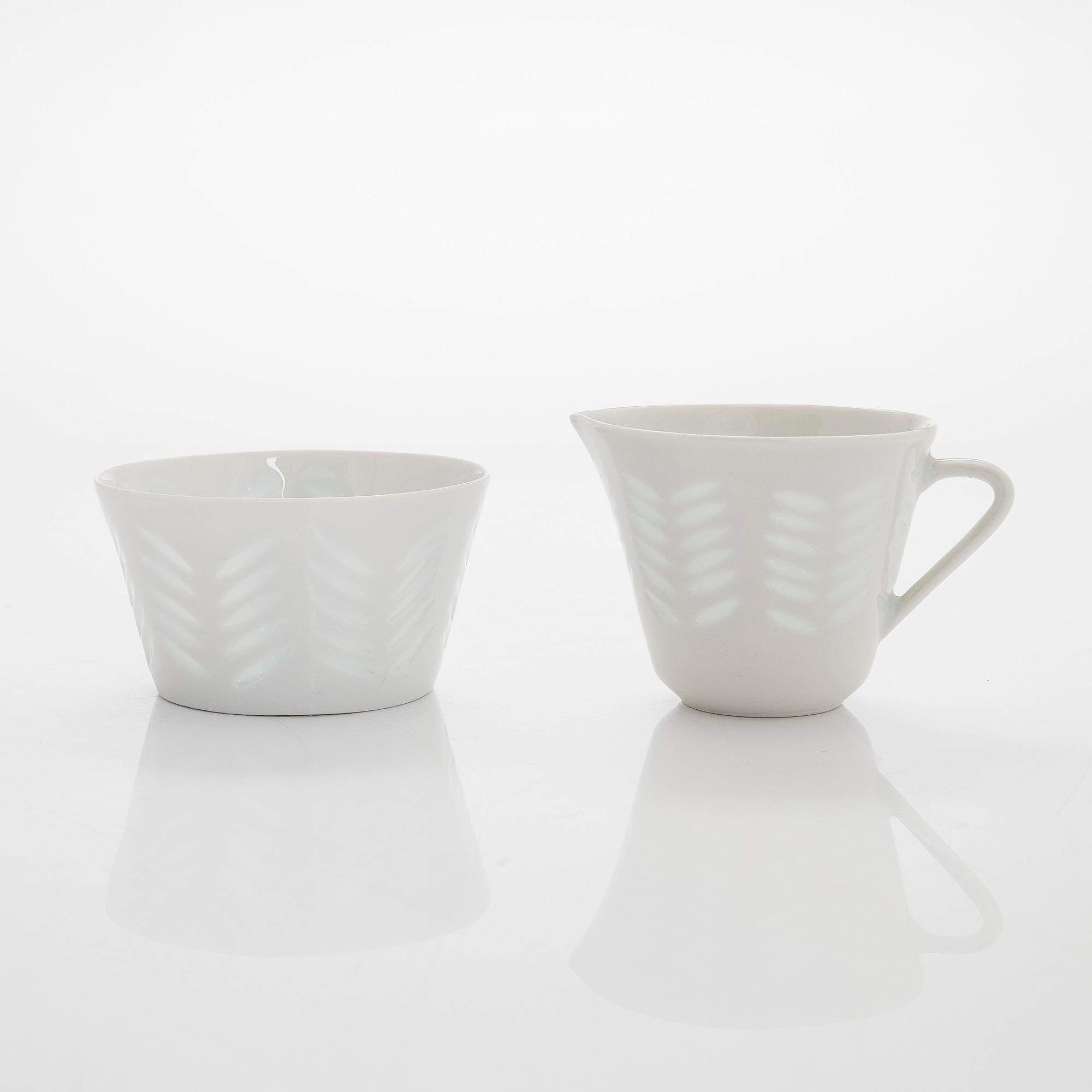 Friedl Holzer-Kjellberg, A 45-piece porcelain coffee service, signed under glaze F.H.Kj Arabia Finland.