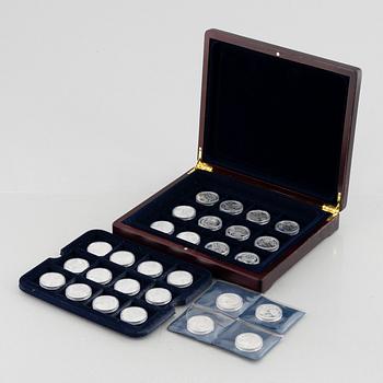 28 silver medals, 'Regents of Sweden'.