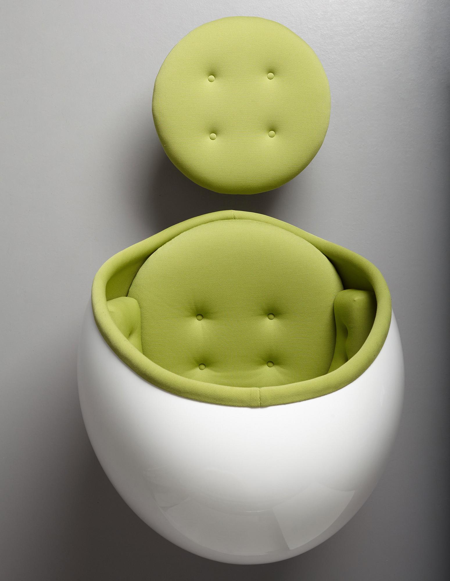 Henrik Thor-Larsen, an 'Ovalia' easy chair and ottoman, Torlan AB, Sweden 1960-1970s.