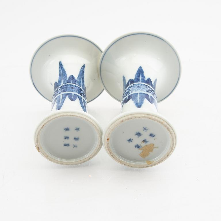 Vaser 1 par, Kina, sen Qing-dynastin porslin.