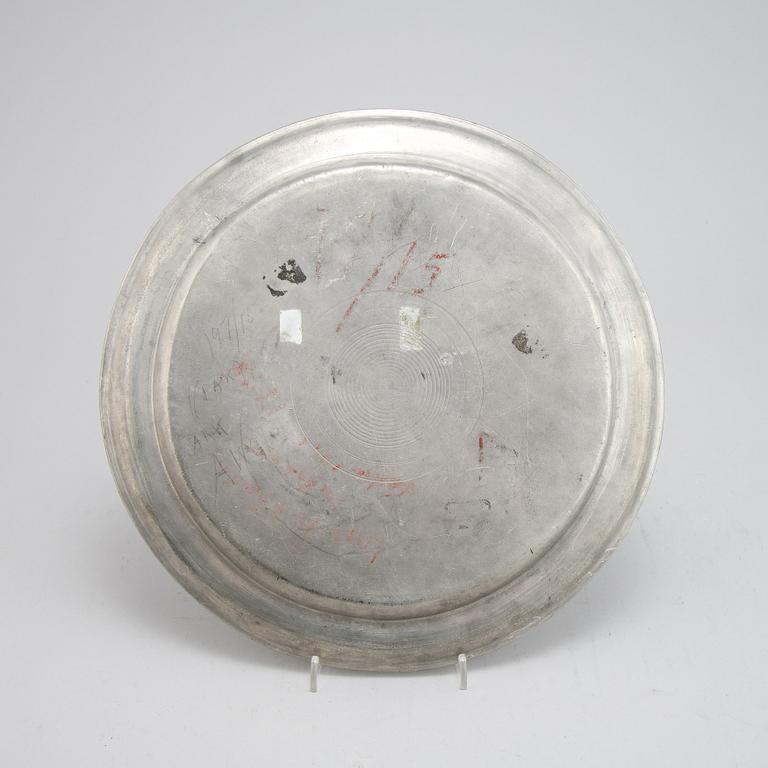 Stop, fat, kallskål, tenn, 17-och 1800-tal.