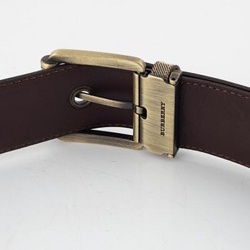 Burberry, a Nova Check belt and wallet.