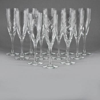 CHAMPAGNEGLAS, 12 st, "Chateau", Bertil Vallien, Kosta Boda, 1900-talets fjärde kvartal.