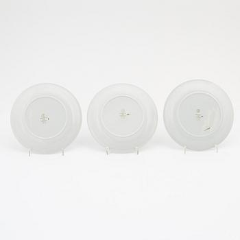 Stig Lindberg, a 'Löja' creamware 20 part service, Gustavsberg, Sweden 1948-62.