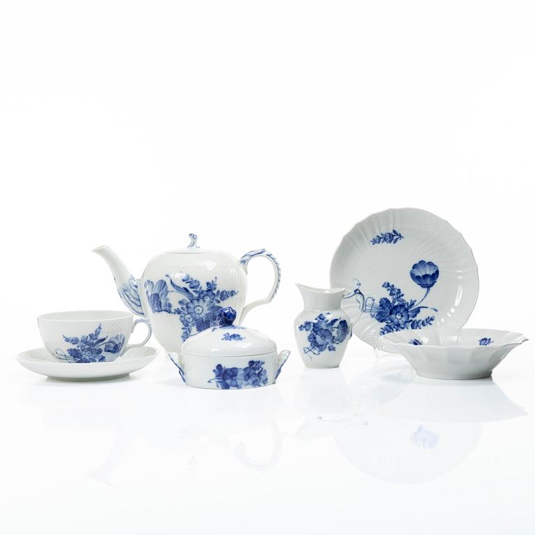 Royal Copenhagen, a 14-piece 'Blue Flower' tea service, Denmark.