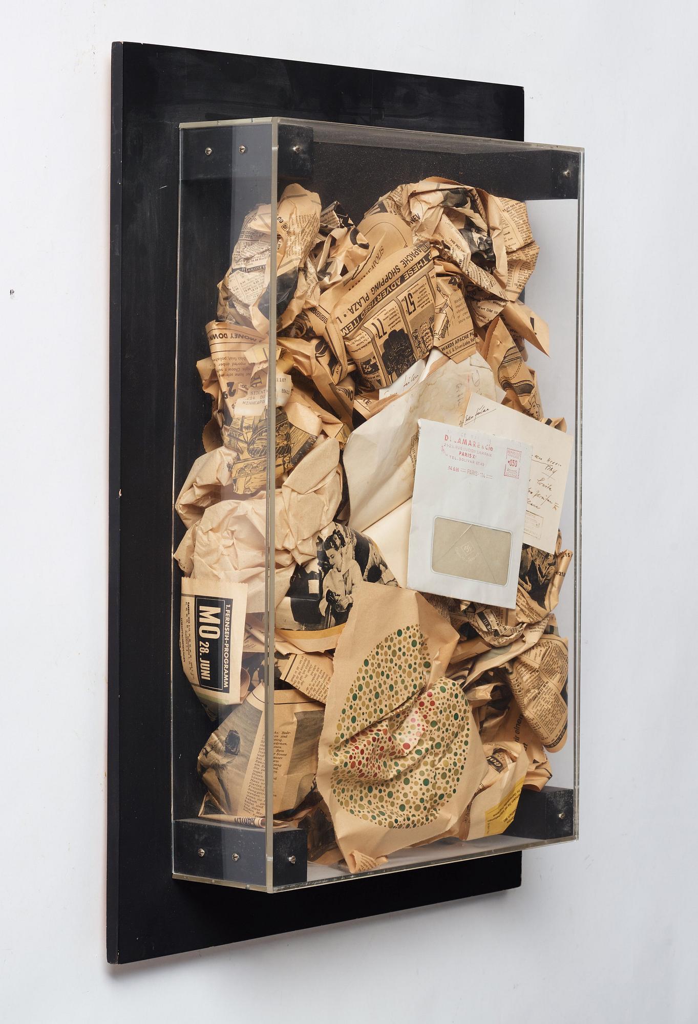 Arman (Armand Pierre Fernandez), "Papier Poubelles / Wastepaper Basket" ur Édition MAT 64.