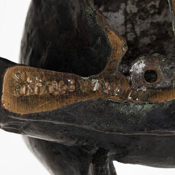 Raimo Utriainen, Seated female figure.