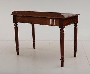 SKRIVBORD, England, 1800-talets andra hälft.