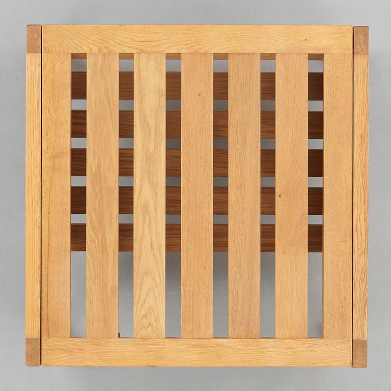 HANS J WEGNER, fällstol/bord, "GE520", Getama, Danmark, 1960-tal.
