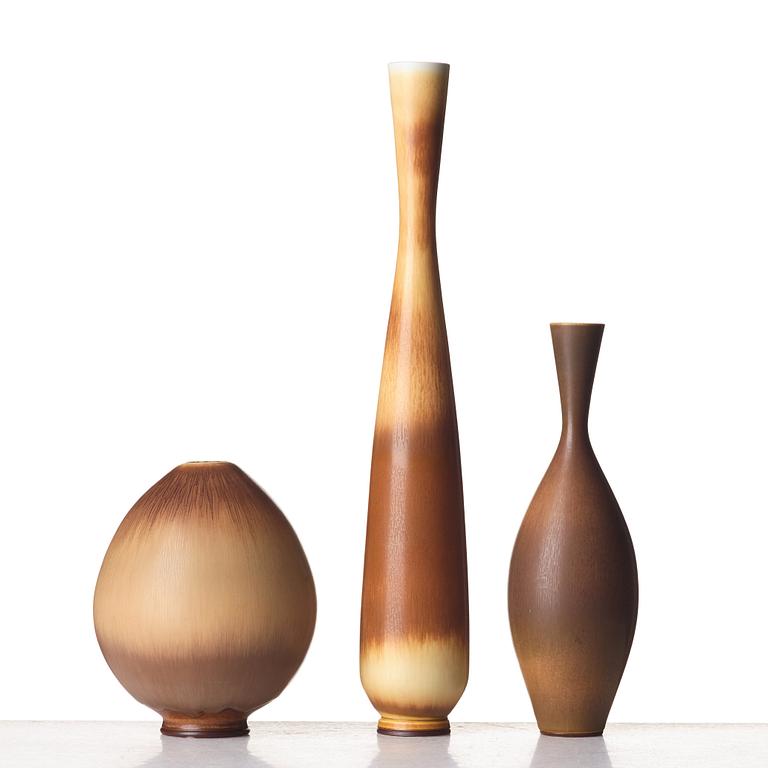 Berndt Friberg, a set of three stoneware vases, Gustavsberg studio, Sweden 1957, 1961 and 1977.
