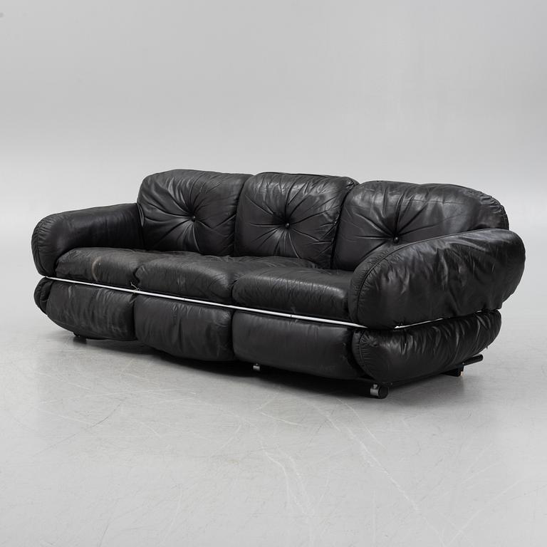 Kurt Hvitsjö, sofa, "Hannibal" Isku 1970s.