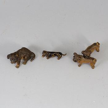 3 bronze figurines, first half of the 20th century.