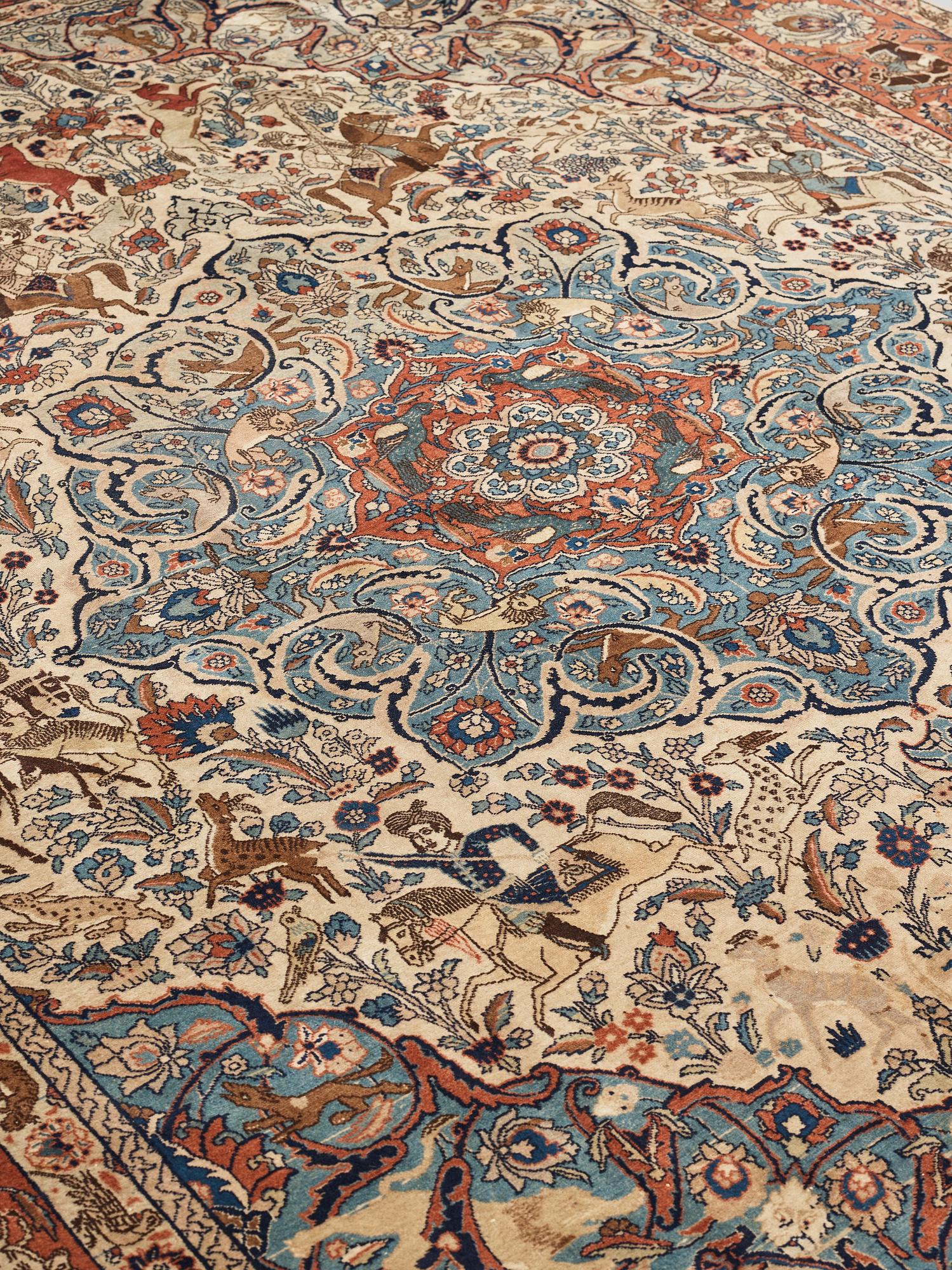 MATTO, semi-antique Tabriz figural, ca 400 x 298,5 cm.
