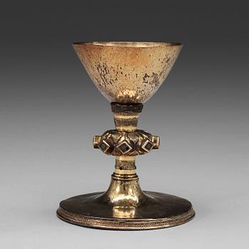 975. A northeuropean 17th century silver-gilt cup, unmarked.