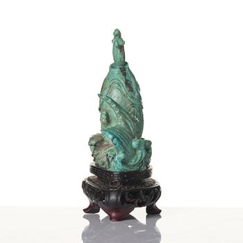 A well sculptured turquoise figure of a carp, Qing dynasty, 19th century.