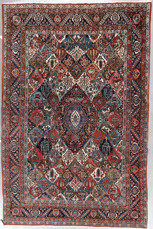 MATTA, semiantik Täbris, ca 355x240 cm.