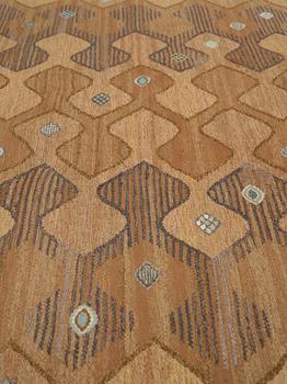 Barbro Nilsson, A carpet, "Finspong, lättbrun" ("Kringelikroka"), flat weave, ca 298 x 203-204 cm, signed AB MMF BN.