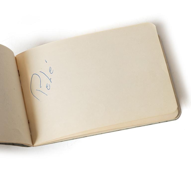Autograph collection, Brazil’s national football team, 1958 World Cup, two notebooks.