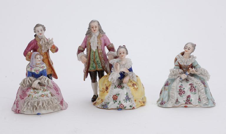 FIGURGRUPP. 14 delar. Porslin. Rudolstadt Volkstedt, 1900-tal.