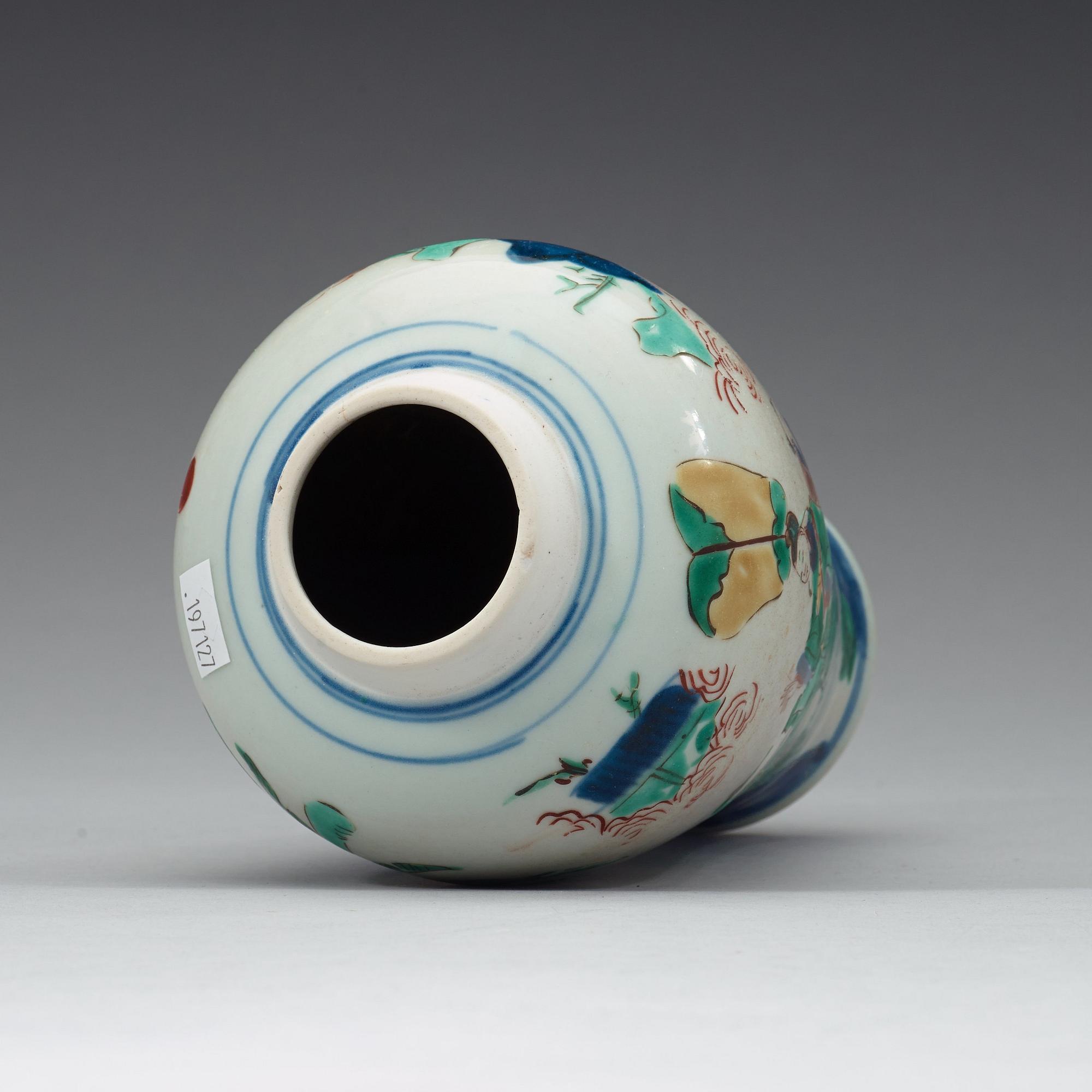 VAS, porslin. Transition, 1600-tal.