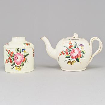 An 18th Century tea caddy and tea pot,