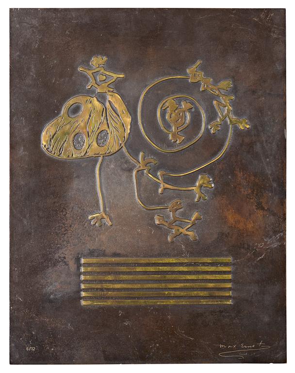 Max Ernst, Bronsrelief.