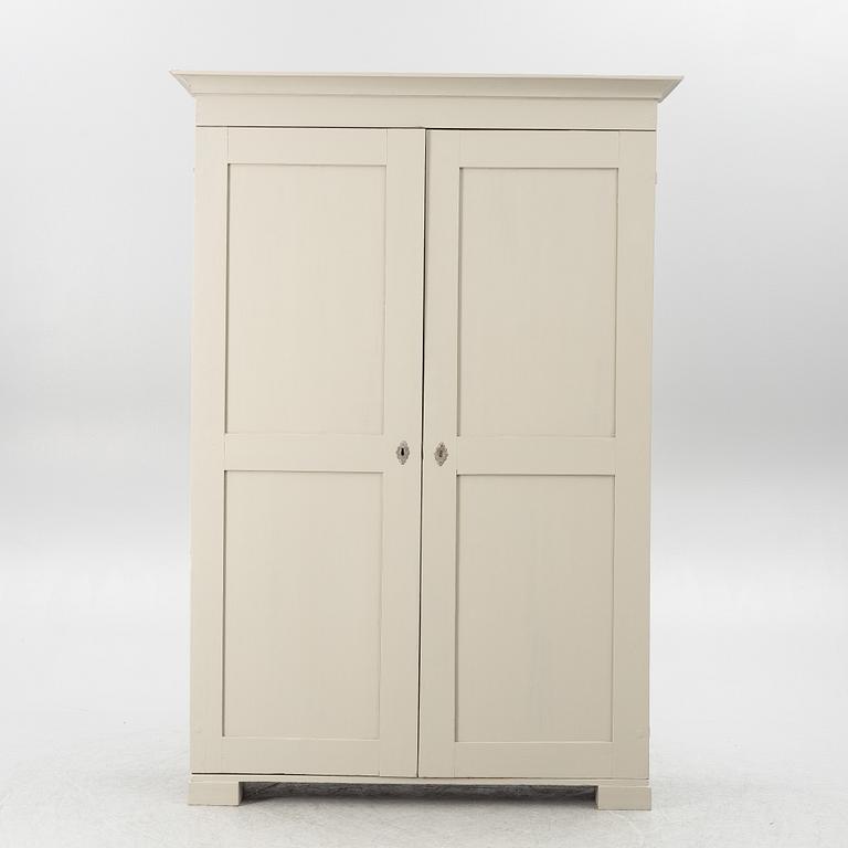 Klädskåp, 1800-talets slut.