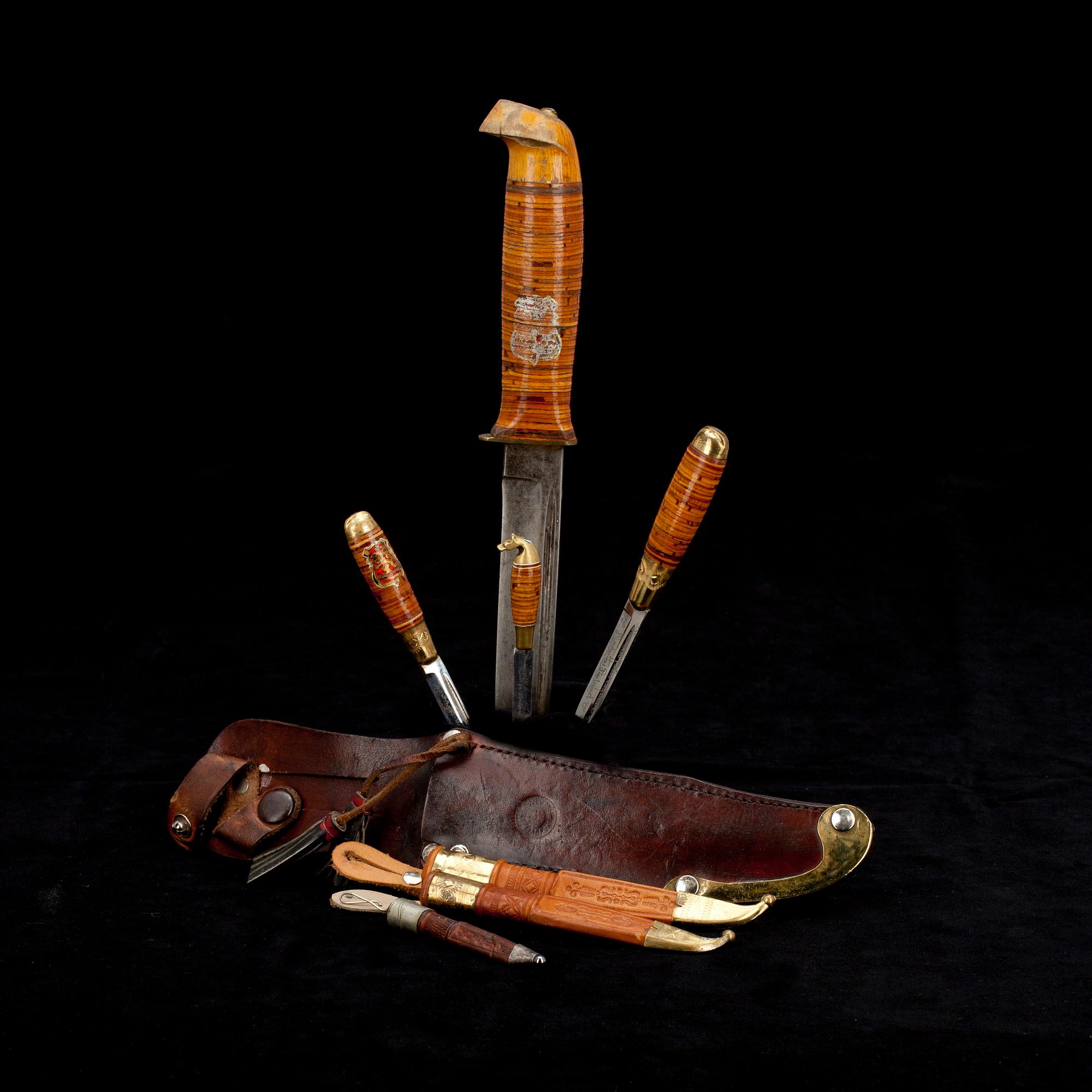 PUUKKO-KNIVAR, 4 st, Iisakki Järvenpää 1900-talets senare hälft.
