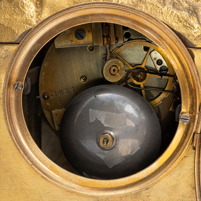 Borspendyl, Louis XVI-stil, troligtvis Frankrike, omkring år 1900.