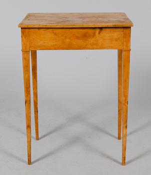 DAMARBETSBORD, Karl Johan, 1800-talets första hälft.