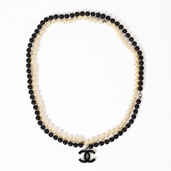 Chanel, necklace, 2005.