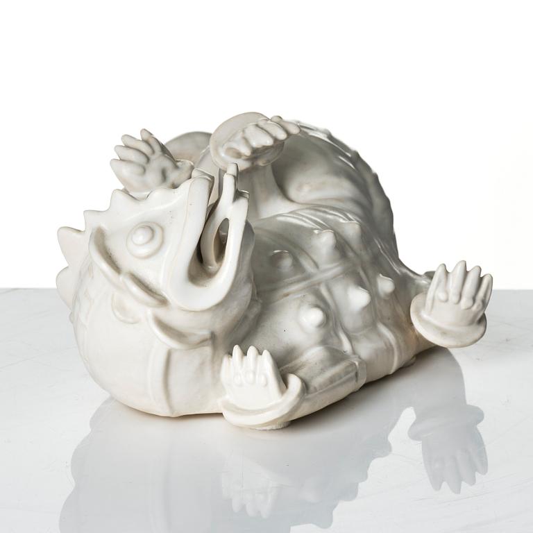 Wilhelm Kåge, two ceramic sculptures av dragons, Gustavsberg, ca 1940.