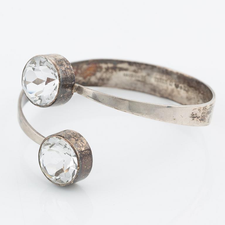 Necklace, bracelet, and a ring, silver with rock crystal, including pieces by Gert Thysell.