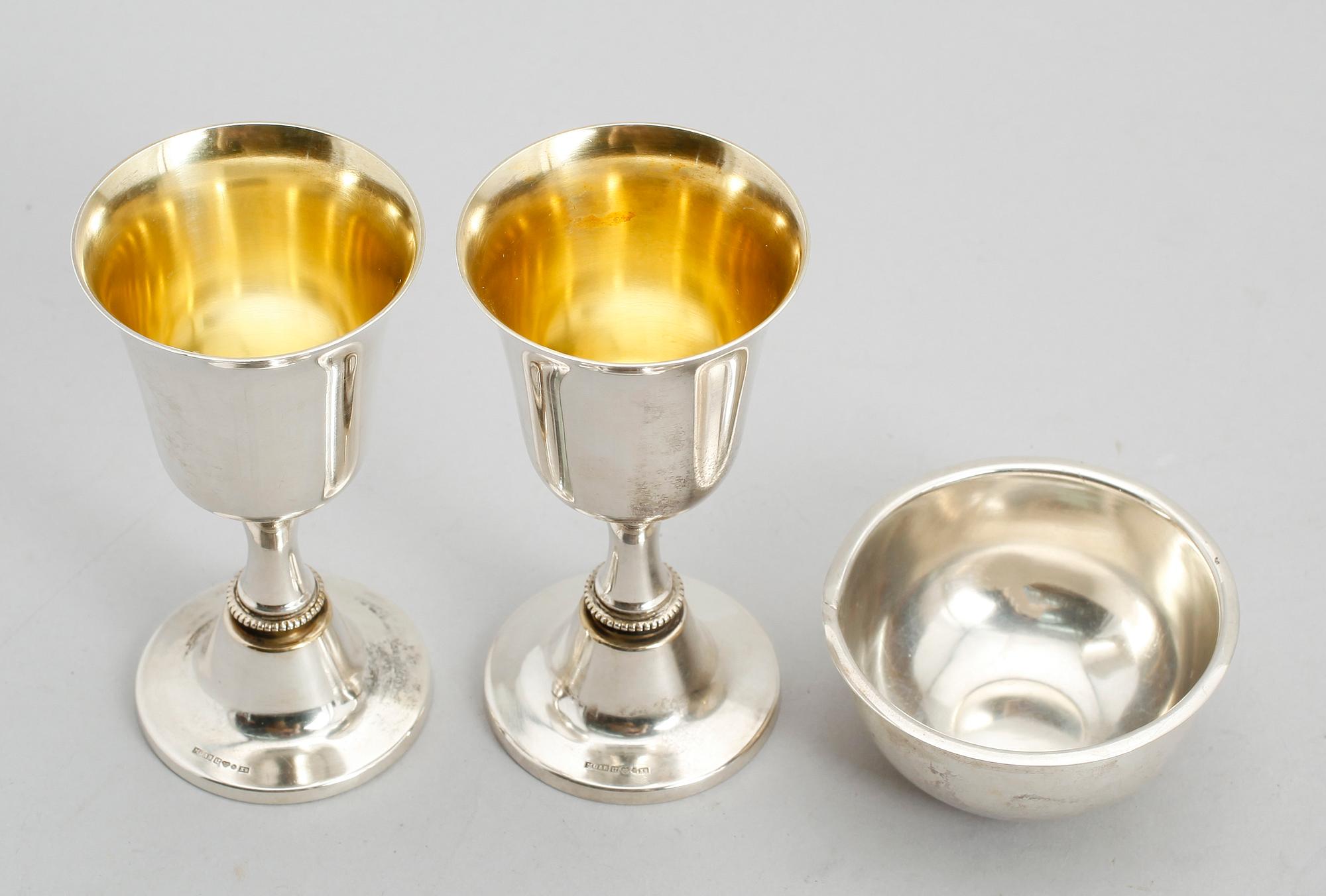 SUPKOPPAR, 3 st (2+1), silver, 1900-tal. Vikt ca 132 gram.