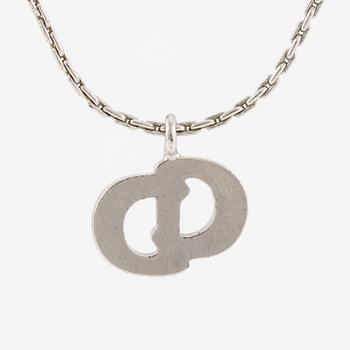 Christian Dior, örhängen, ett par och collier med hänge.