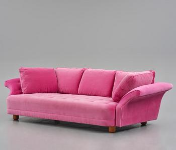 Josef Frank, a "Liljevalchs" sofa, Firma Svenskt Tenn, 2013.