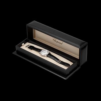 A Chopard 'Happy Sport' ladie's wrist watch.